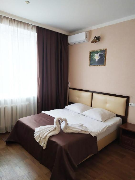 Uman Hotel Bagian luar foto