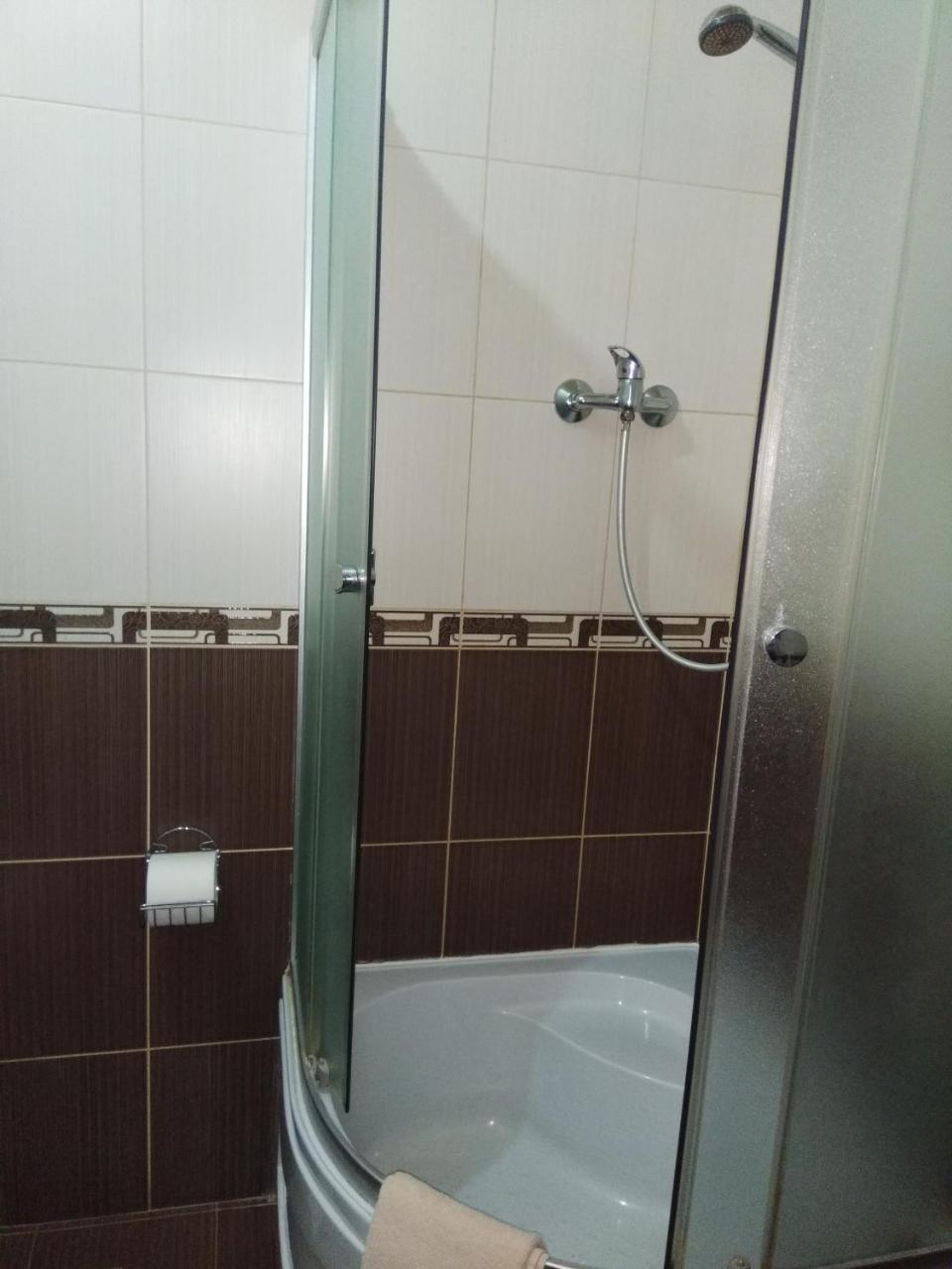 Uman Hotel Bagian luar foto